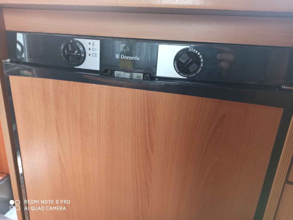 Dometic Kühlschrank kühlt nicht auf 12V - Wohnmobil Forum Seite 1